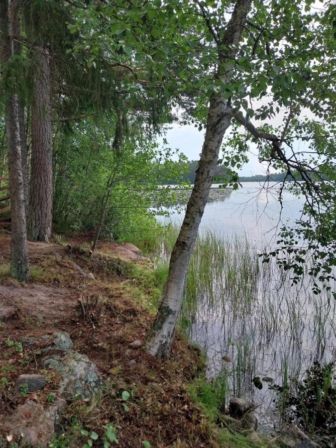 Eraemoekki Jaerven Rannalla Laitila Eksteriør billede